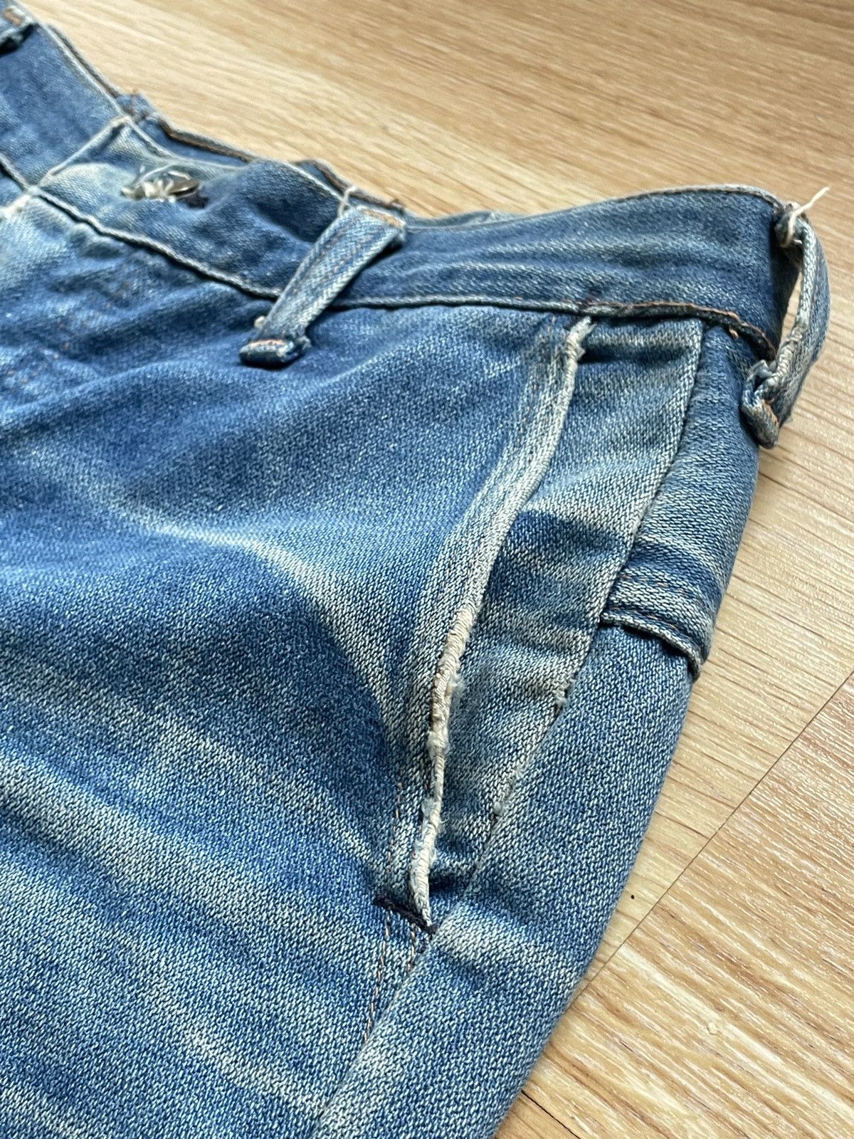 Wrangler Vintage Wrangler 70s Bootcut Talon Faded Distressed size W28 Size US 28 / EU 44 - 14 Thumbnail