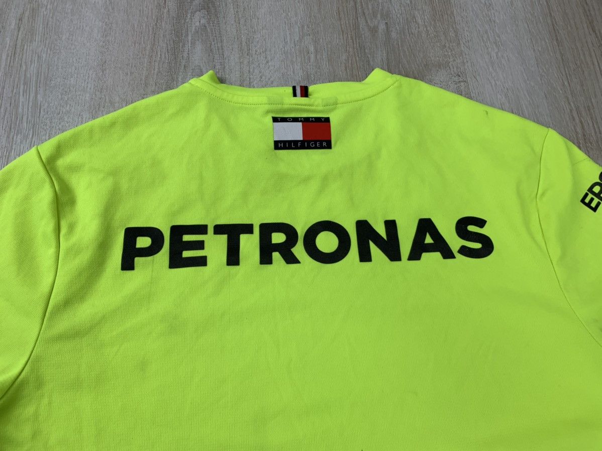 Tommy Hilfiger Mens t shirt Tommy Hilfiger AMG Petronas Formula1 Size S Size US S / EU 44-46 / 1 - 15 Thumbnail
