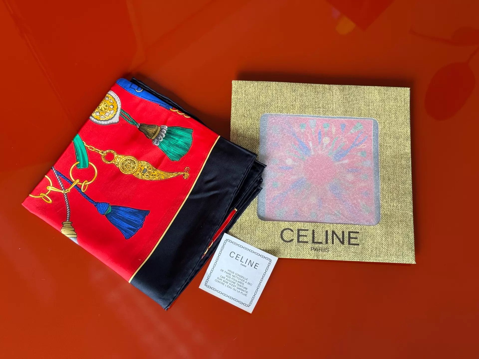 Celine Celine Vintage New Red-Black Chain Tassel 90 Scarf Size ONE SIZE - 3 Thumbnail