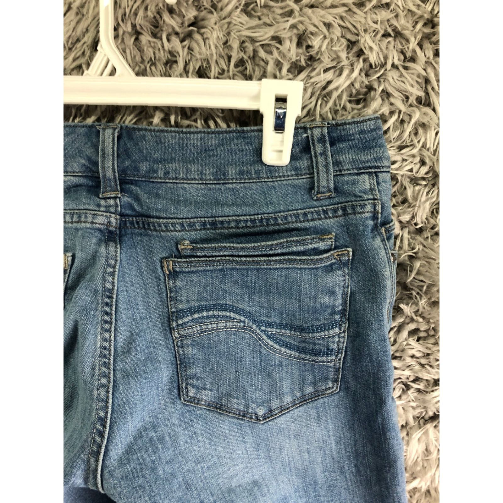 Levi's Lee Perfect Fit Womens Size 4 Mid Rise Bermuda Blue Denim Jean Shorts Size 27" / US 4 / IT 40 - 5 Thumbnail