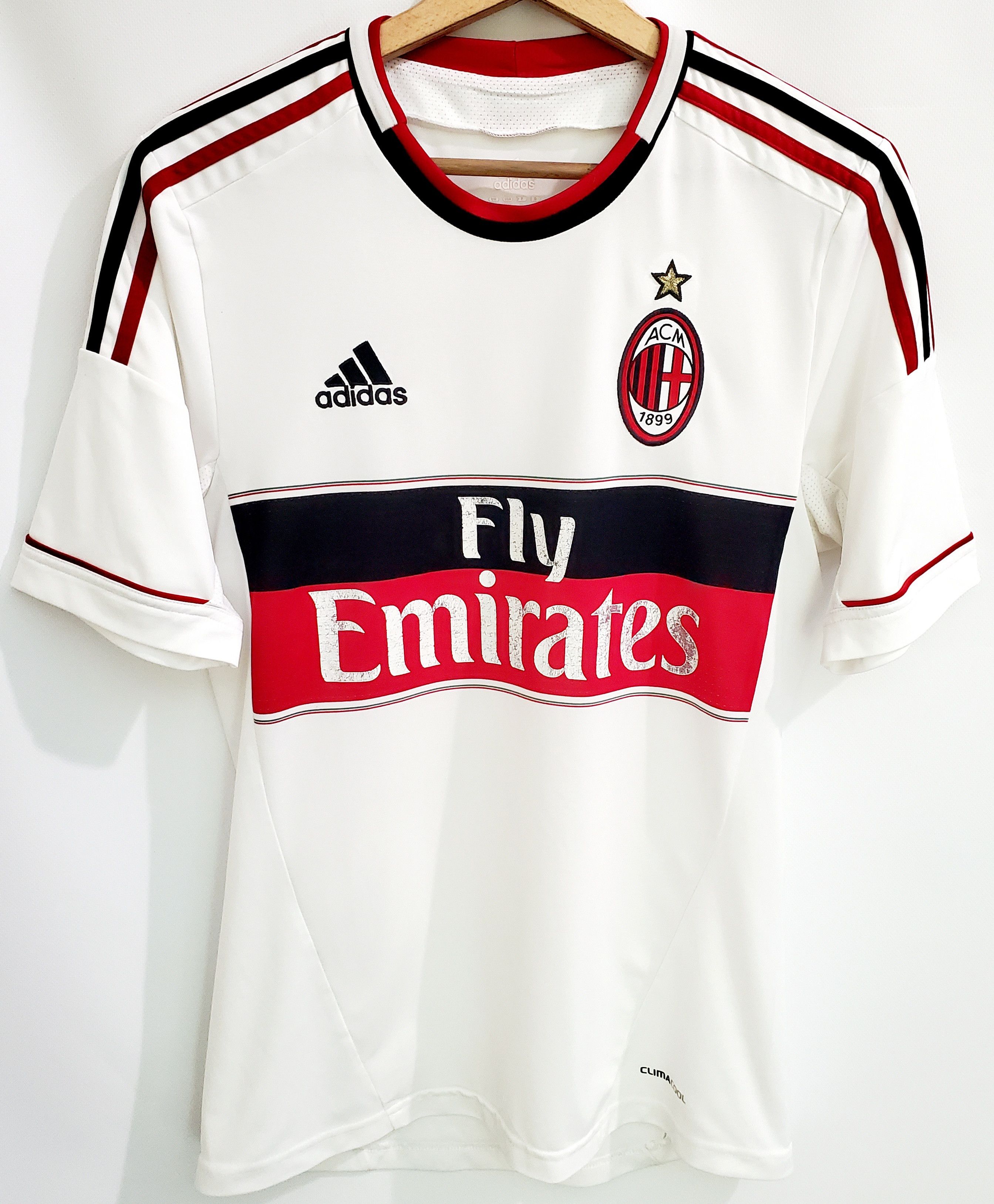 Adidas Fc MILAN 2012/13 away #10 BOATENG Soccer Jersey size S Size US S / EU 44-46 / 1 - 1 Thumbnail