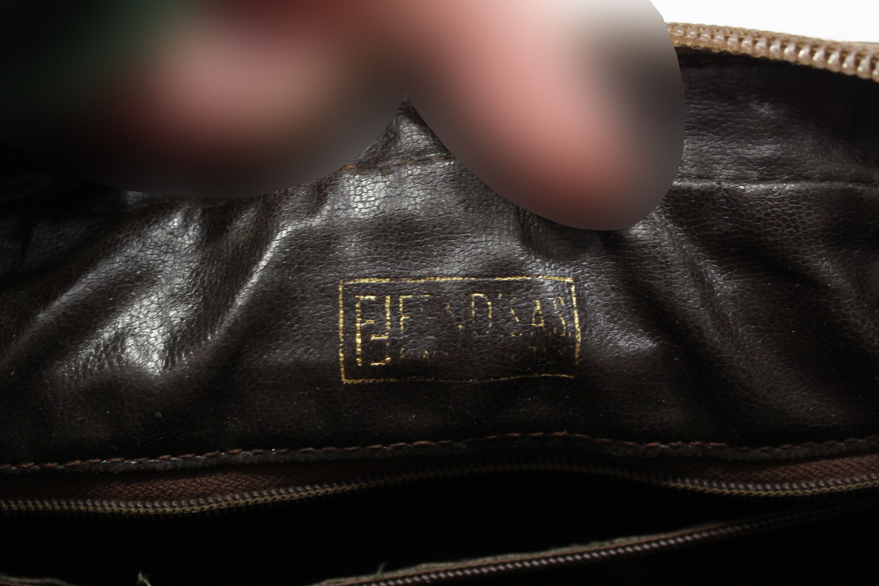 Fendi 90S Logo Monogram Bag Vintage Size ONE SIZE - 10 Thumbnail