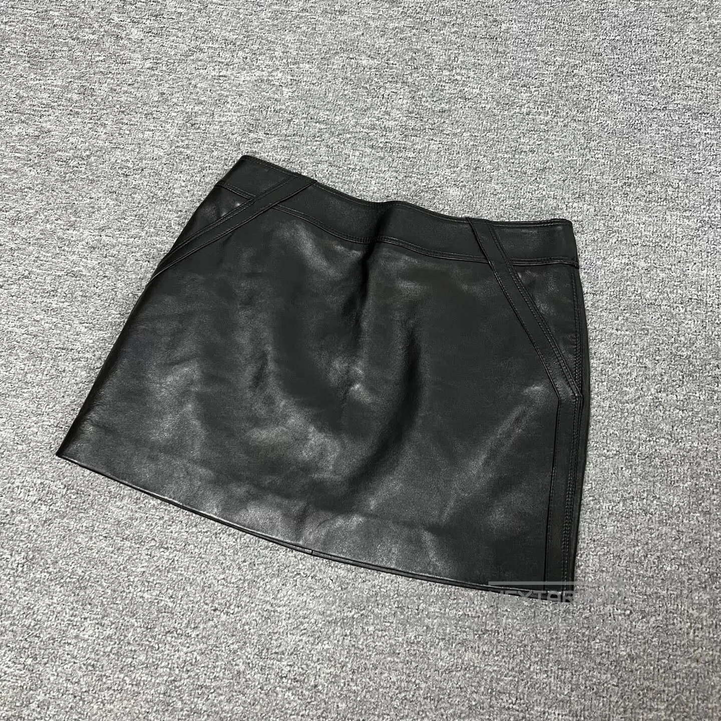 Saint Laurent Paris Saint Laurent Paris size 38 Black skirt, leather skirt, hal Size 28" / US 6 / IT 42 - 3 Thumbnail