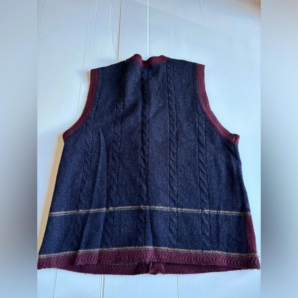Designer Vintage 100% Wool Embroidered Vest Size L / US 10 / IT 46 - 2 Thumbnail