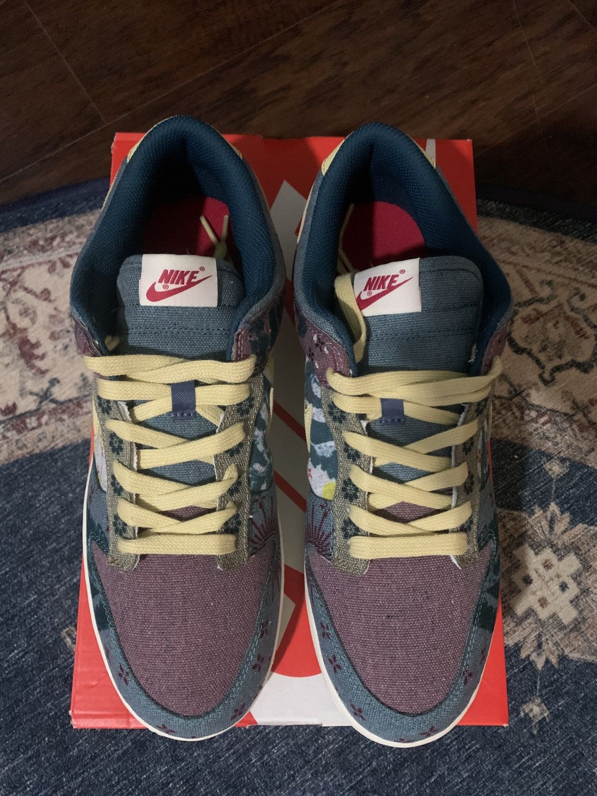 Nike 2020 Nike Dunk Low Community Garden Size US 11.5 / EU 44-45 - 3 Thumbnail