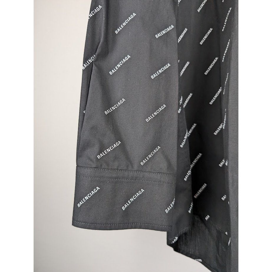 Balenciaga o1rshd1 All Over Logo Print Shirt in Black Size US S / EU 44-46 / 1 - 9 Thumbnail