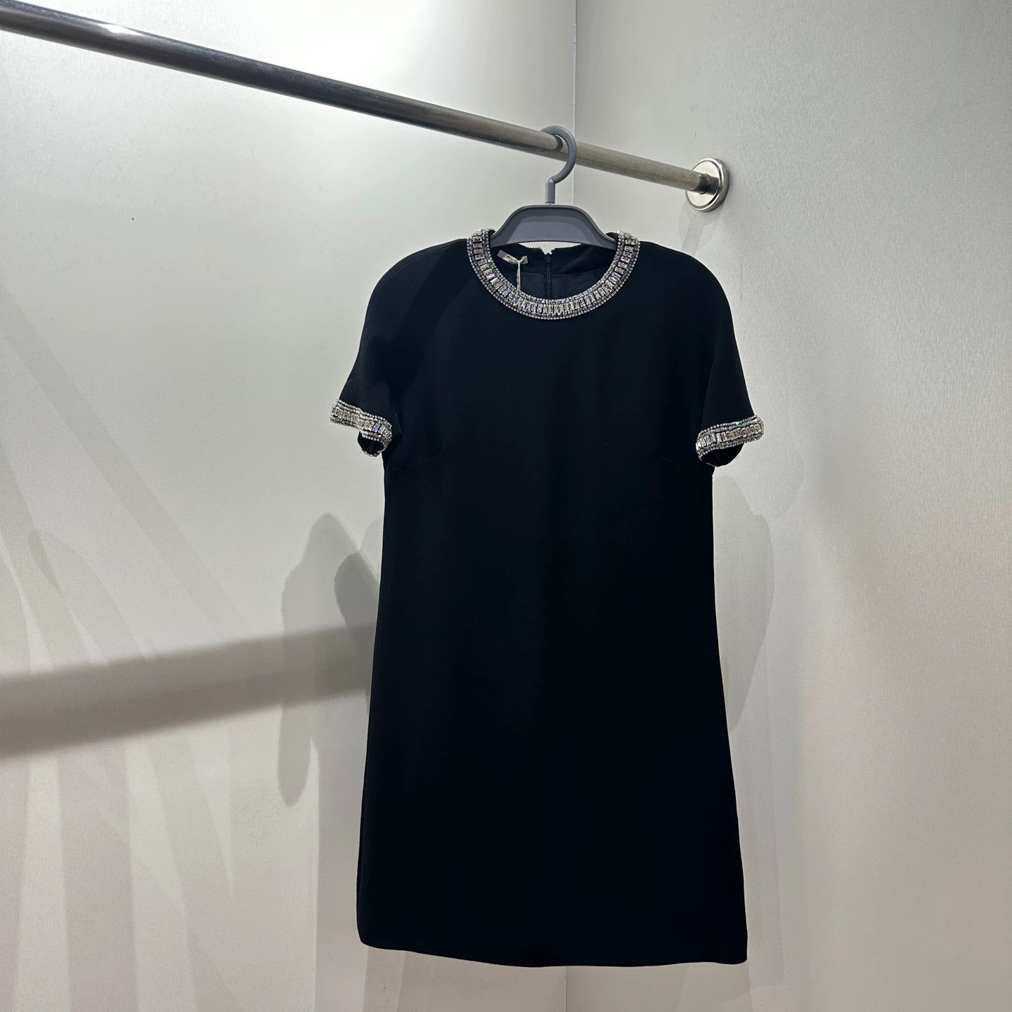 Miu Miu MIU MIU apr134 Crystal-Embellished Short-Sleeve Dress 38 Size XS / US 0-2 / IT 36-38 - 1 Thumbnail
