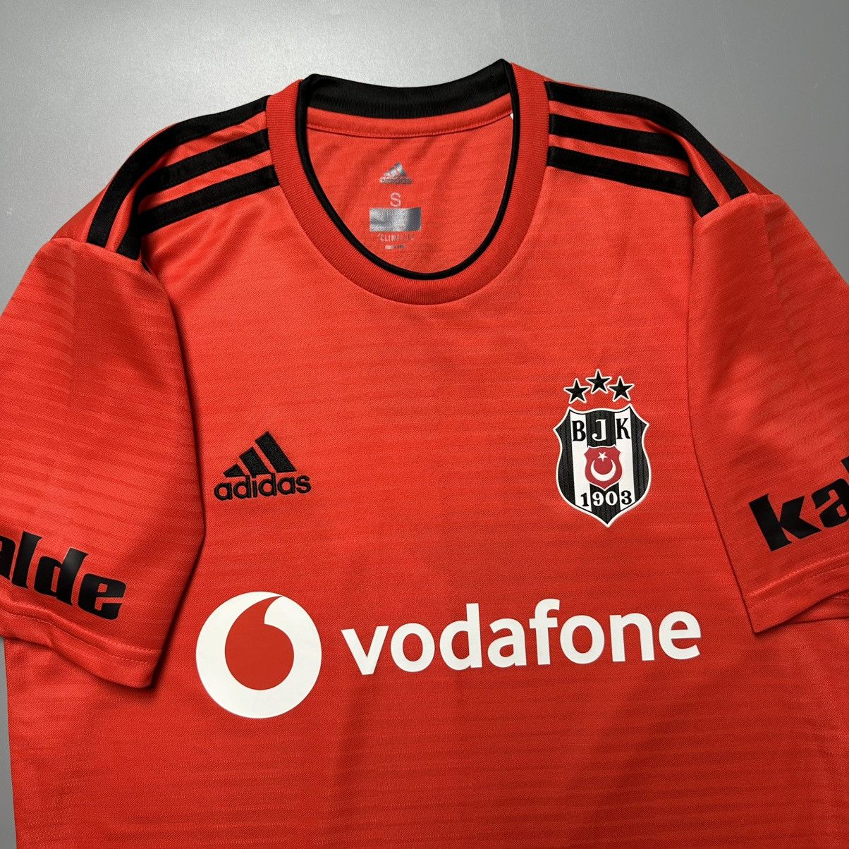 Vintage BESIKTAS JK ADIDAS 2018/2019 SOCCER THIRD JERSEY #7 QUARESMA Size US S / EU 44-46 / 1 - 4 Thumbnail