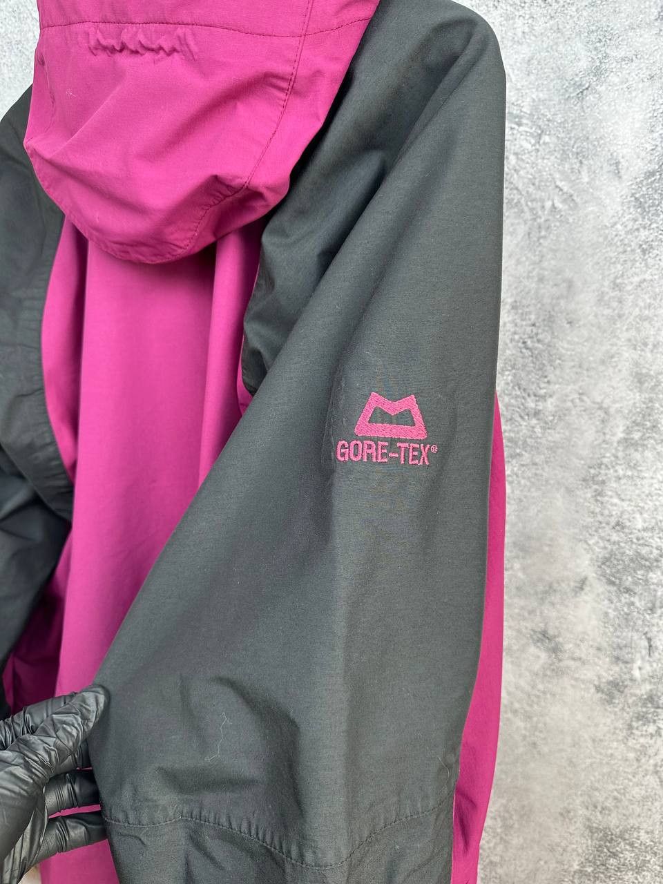 Mountain Equipment Mountain Equipment 35 Everest Expeditions GORE-TEX Jacket Size US XL / EU 56 / 4 - 19 Thumbnail