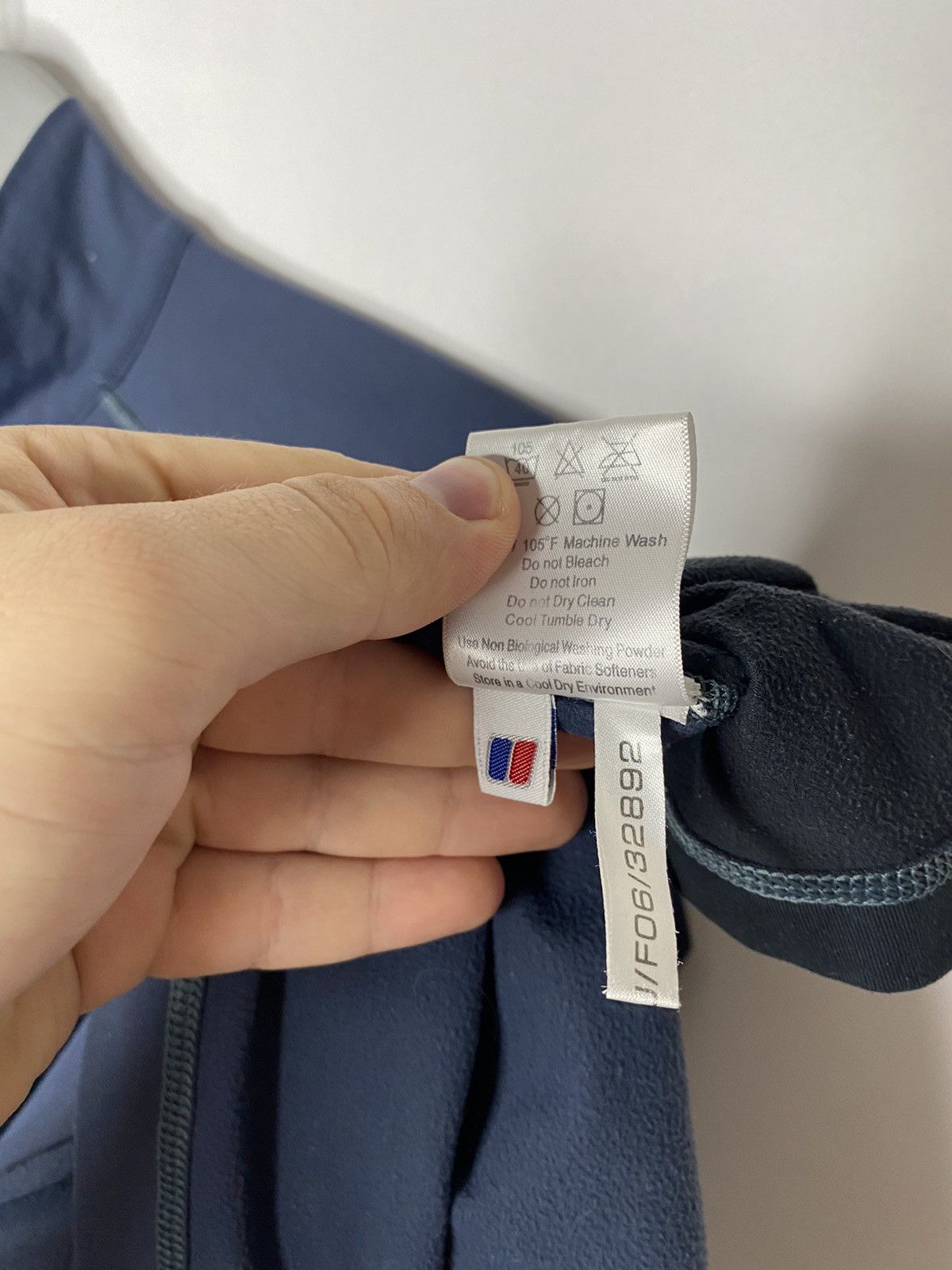 Berghaus × Vintage 🔥Vintage Berghaus Extrem Light 1/2 Zip Sweatshirt Pullover 🔥 Size US L / EU 52-54 / 3 - 9 Thumbnail