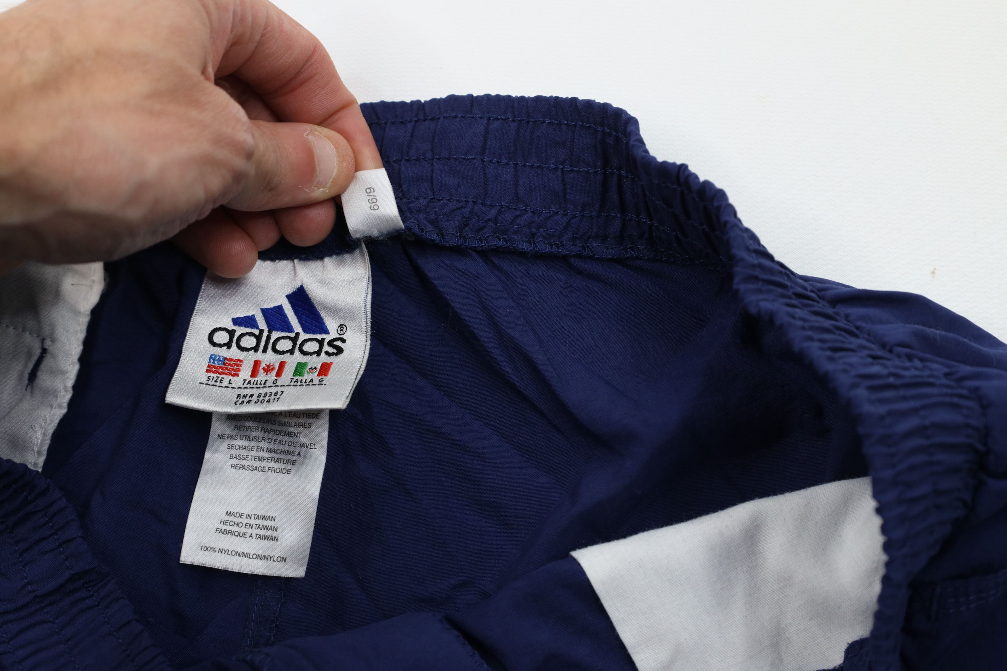 Adidas Vintage 90s Adidas Spell Out Above Knee Shorts Baggies Nylon Size US 34 / EU 50 - 10 Thumbnail