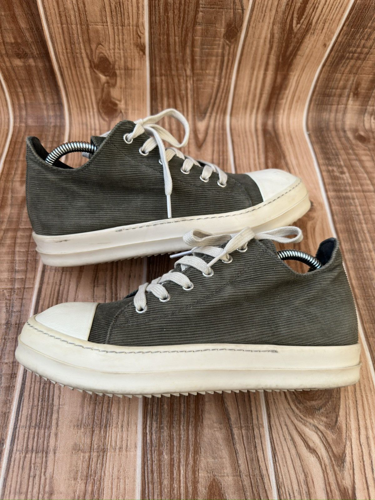 Rick Owens Rick Owens ‘DRKSHDW’ Army Dust Green Lowtops Size US 7.5 / EU 40-41 - 13 Thumbnail