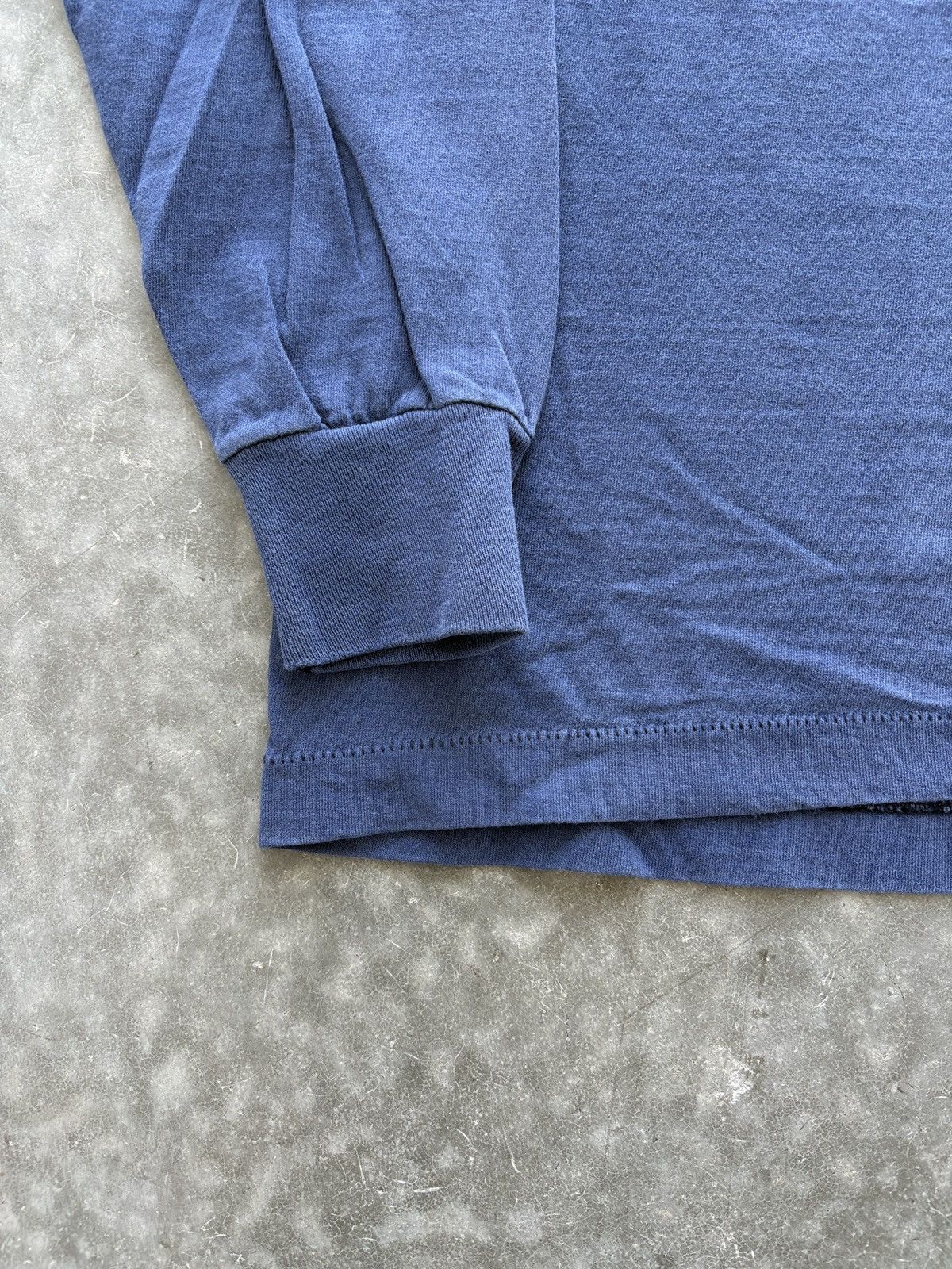 Fruit Of The Loom Vintage 90s Blank Blue Single Stitch Longsleeve Size US L / EU 52-54 / 3 - 2 Thumbnail