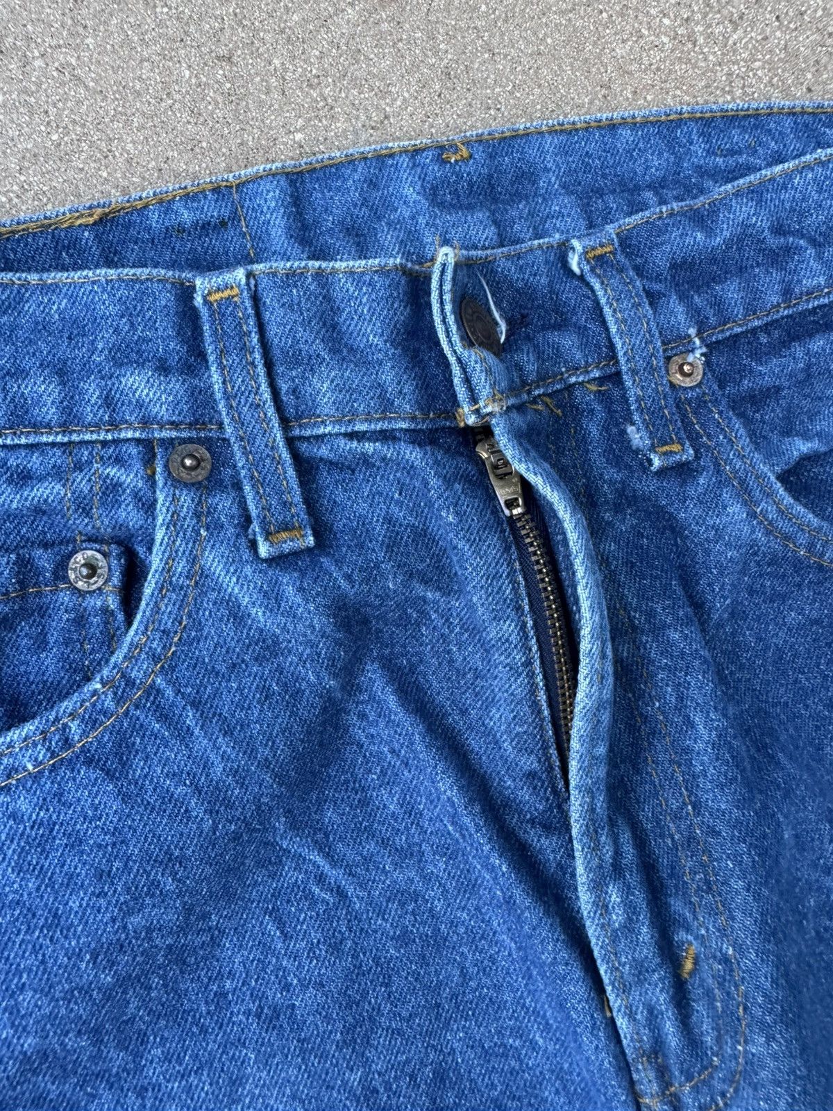 Levi's Vtg 80s Levi’s 505xx Red Tab Straight Leg Dark Jeans 29x30 Size US 29 - 5 Thumbnail