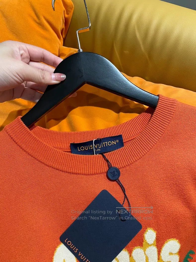 Louis Vuitton Louis Vuitton 24 New Orange Coconut Knit Short Sleeves Size US M / EU 48-50 / 2 - 3 Thumbnail