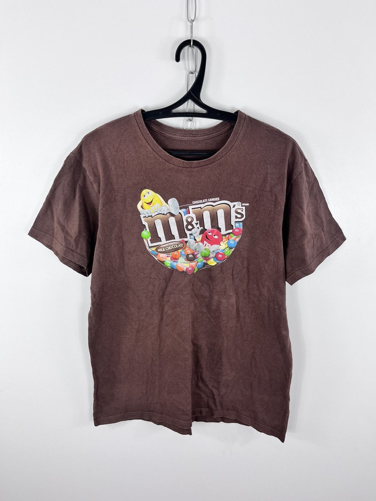 Vintage Vintage M&M’s T-Shirt Y2K Big Logo Brown Size L Size US L / EU 52-54 / 3 - 1 Thumbnail