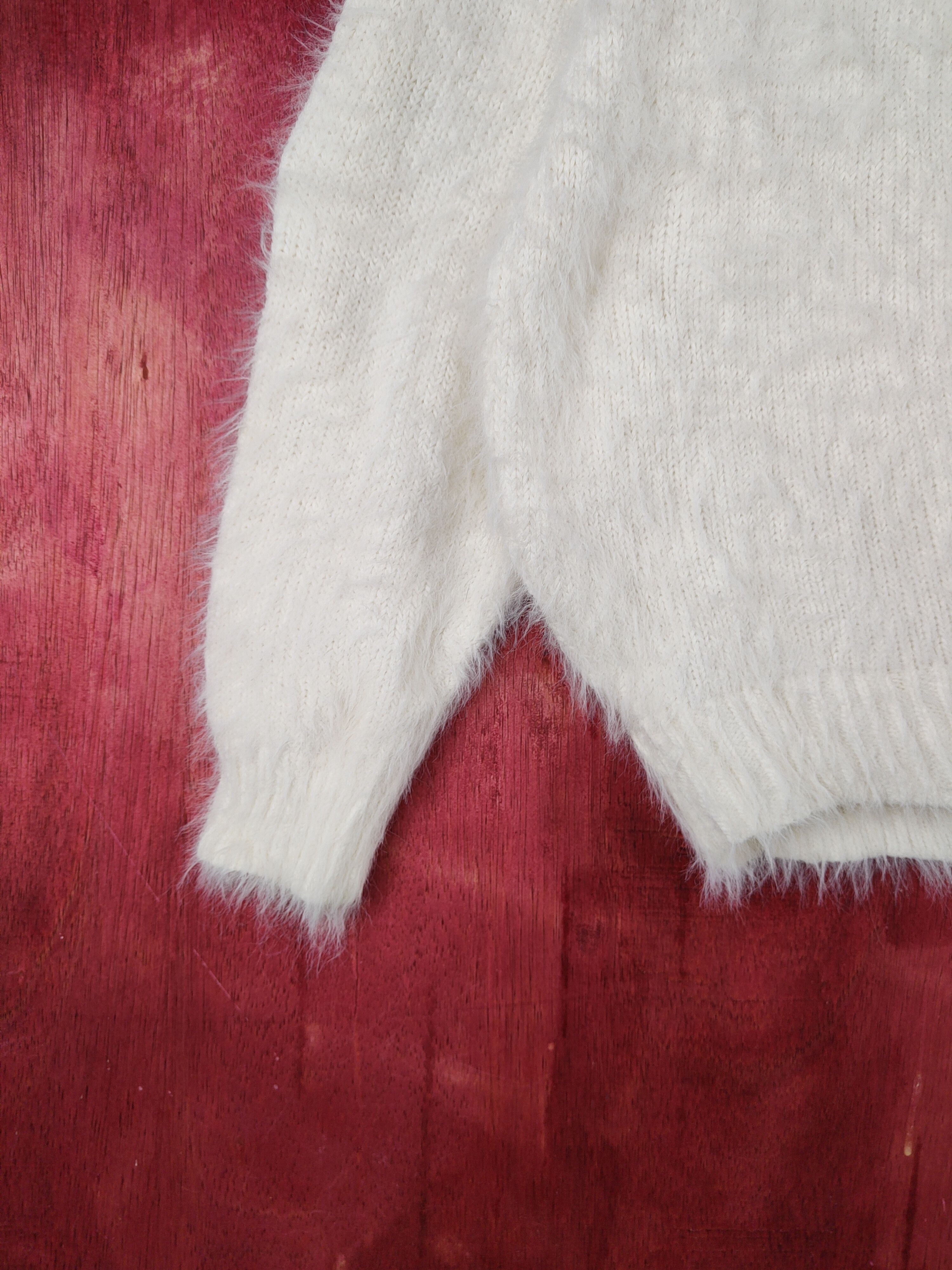 Vintage Ingni White Shag Shaggy Fur Mohair Knitwear #S2000 Size M / US 6-8 / IT 42-44 - 4 Thumbnail