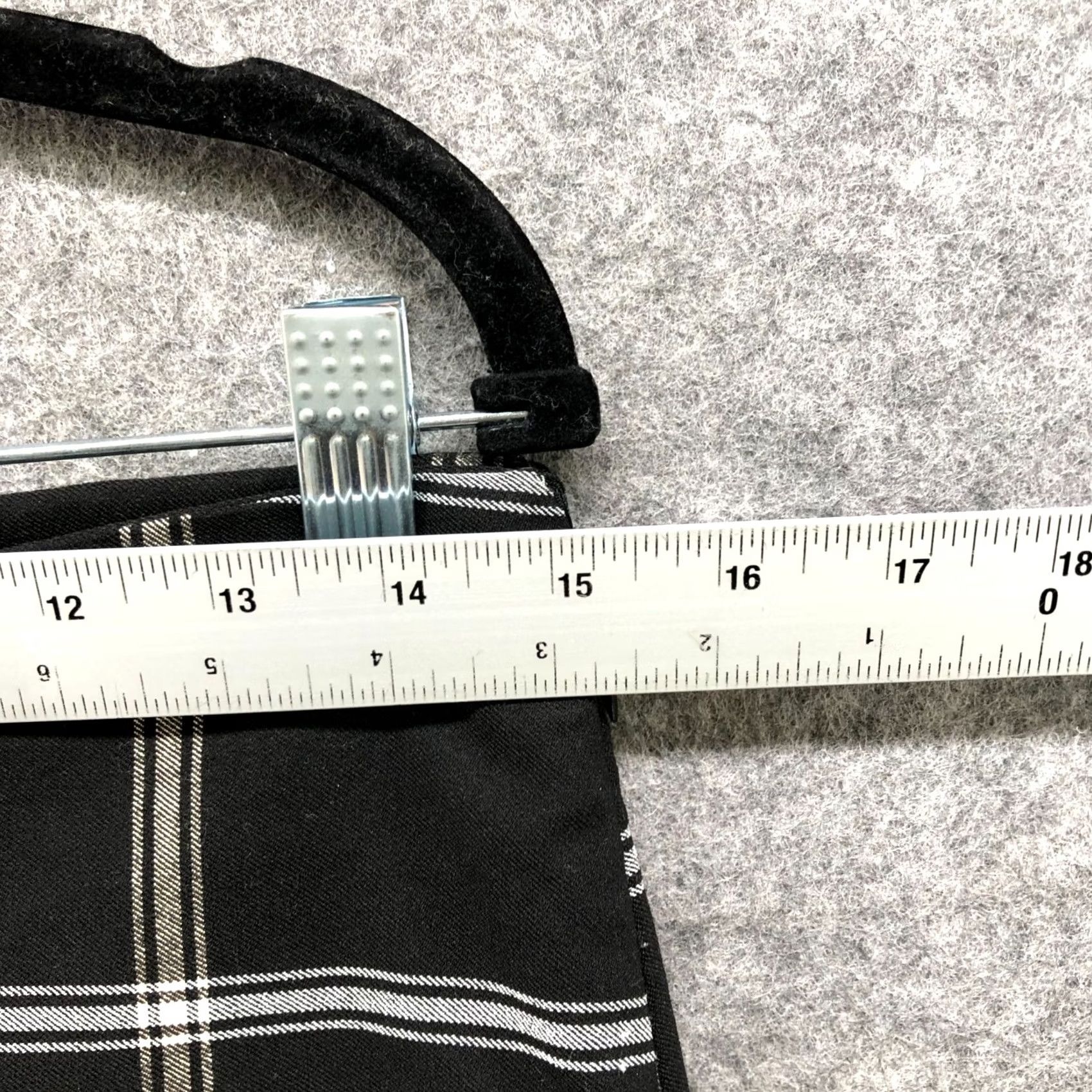 Urban Outfitters Urban Outfitters Plaid Mini Skirt Womens M Black White Grid Button Front Wrap Skirt Vintage No Short Preppy Mens Womens Girls Boys Size 32" / US 10 / IT 46 - 6 Thumbnail