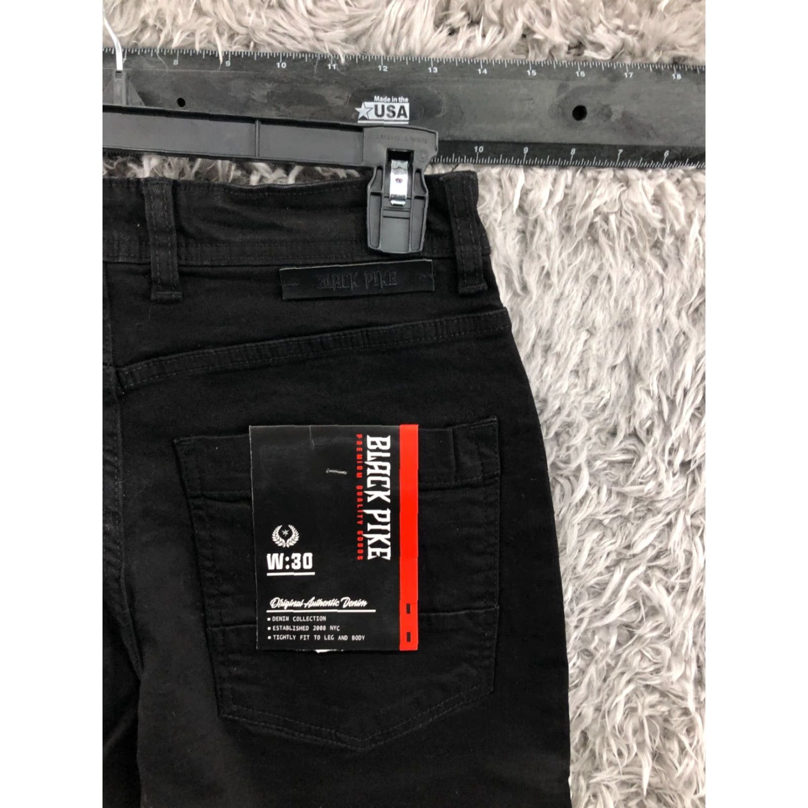 Vintage Black Pike Mens Shorts 30 Dark Wash Mid Rise Black Size US 30 / EU 46 - 6 Thumbnail