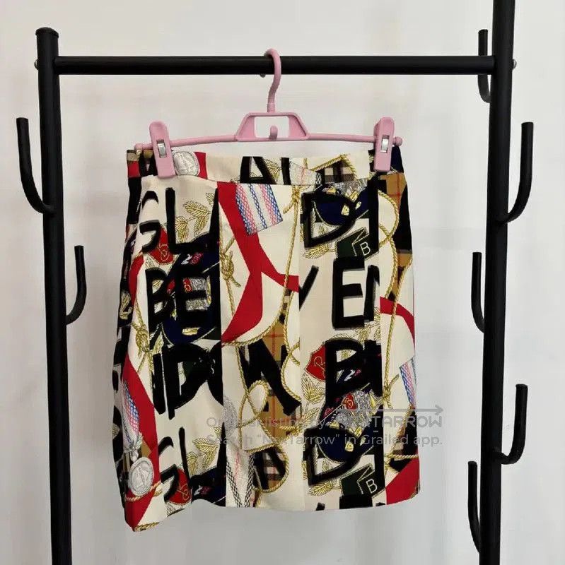 Burberry Burberry Summer Multicolor Silk Mini Skirt. Size 23" - 1 Thumbnail