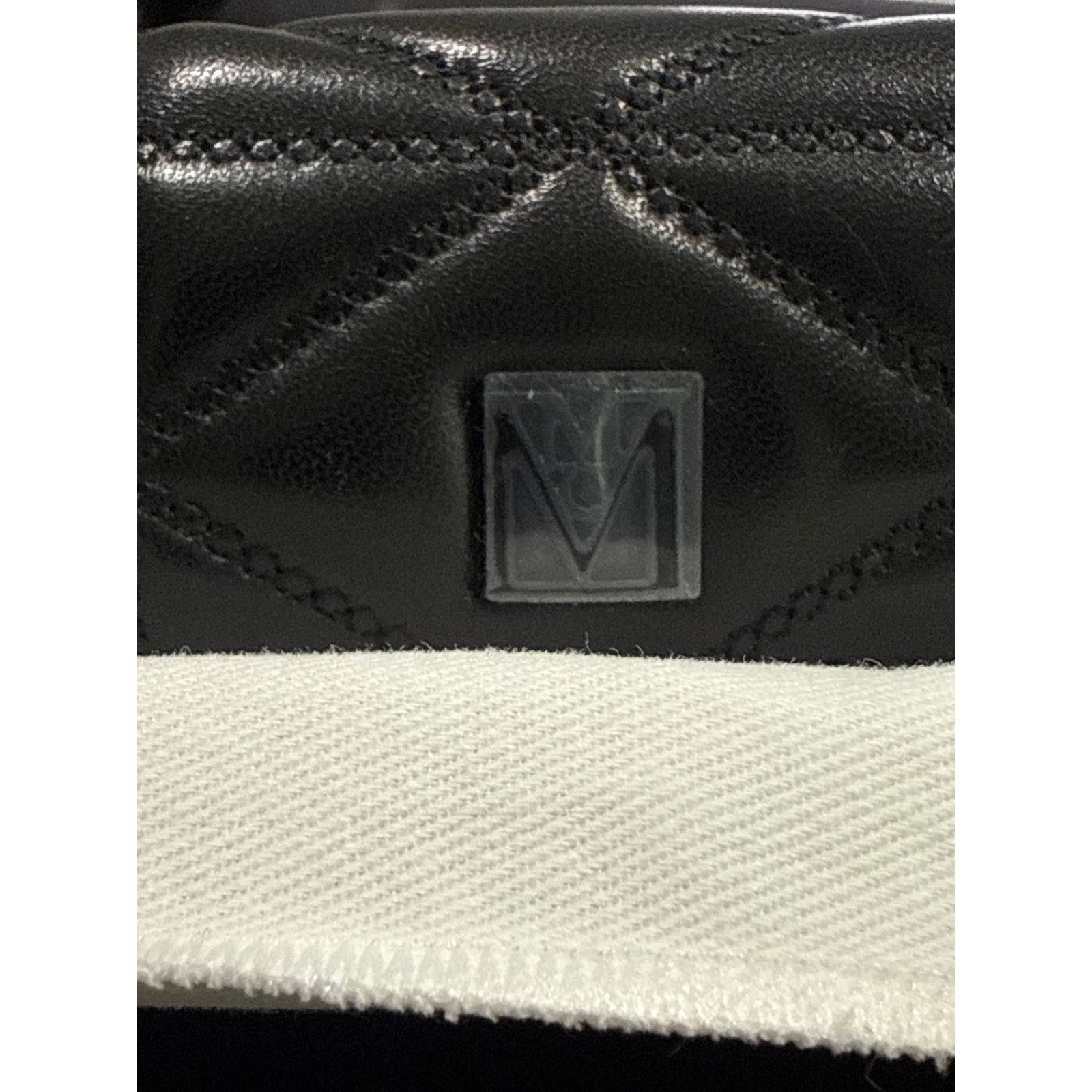 MCM MCM Travia Quilted Leather Card Case – Authentic Black NWT Size ONE SIZE - 13 Thumbnail