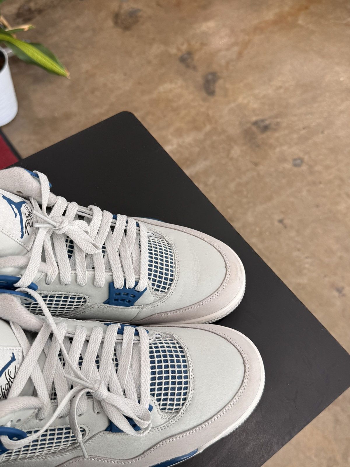 Jordan Brand Air Jordan 4 Retro Military Blue Size 13 (2024) - No Box+ Size US 13 / EU 46 - 7 Thumbnail