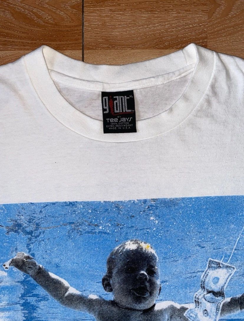 Vintage NIRVANA CURT KOBAIN 1992 NEVERMIND GIANT SHIRT SIZE XL Size US XL / EU 56 / 4 - 3 Thumbnail