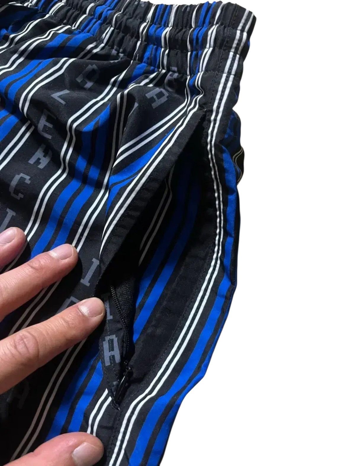 Balenciaga Balenciaga Swim Short Size US 32 / EU 48 - 3 Thumbnail