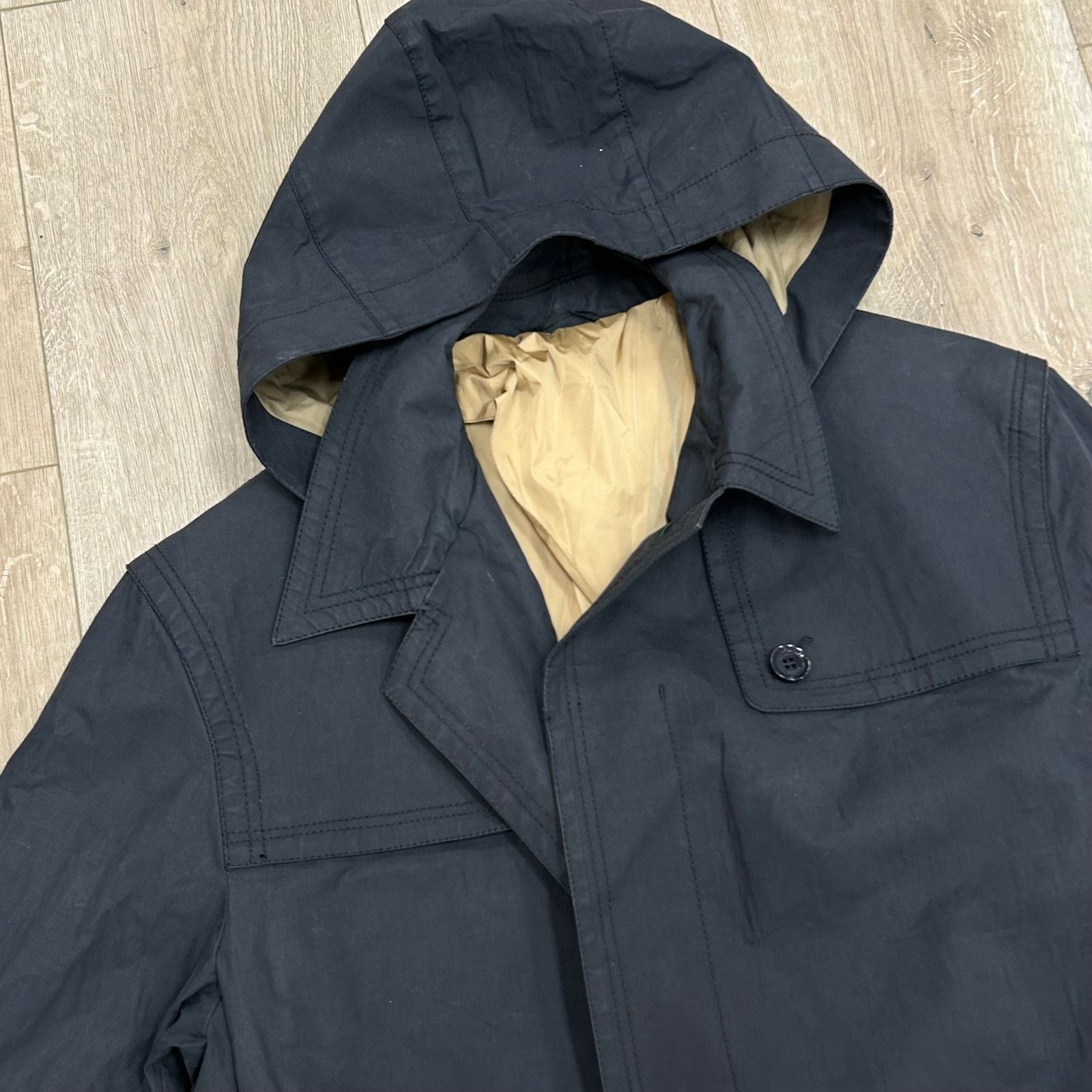 Gucci Gucci Navy Hooded Trench Coat Jacket size 50 B5 Size US M / EU 48-50 / 2 - 2 Thumbnail