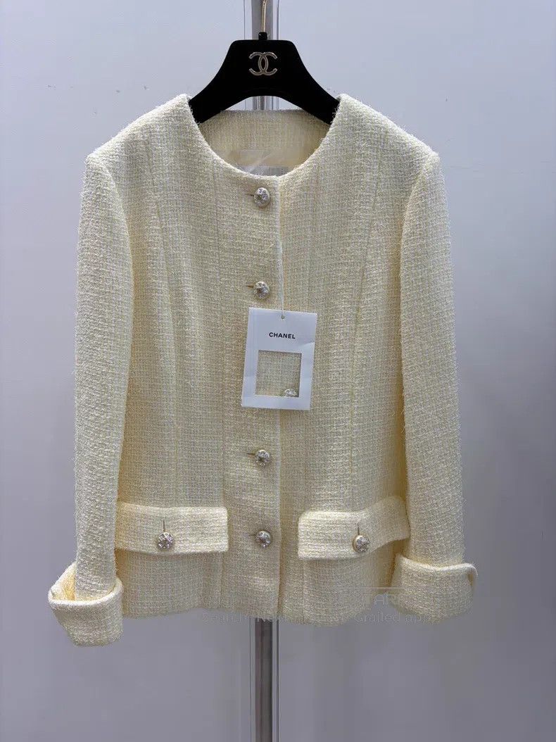 Chanel Chanel Spring and summer goose yellow light yellow diamond Size XXS / US 00 / IT 34 - 1 Thumbnail