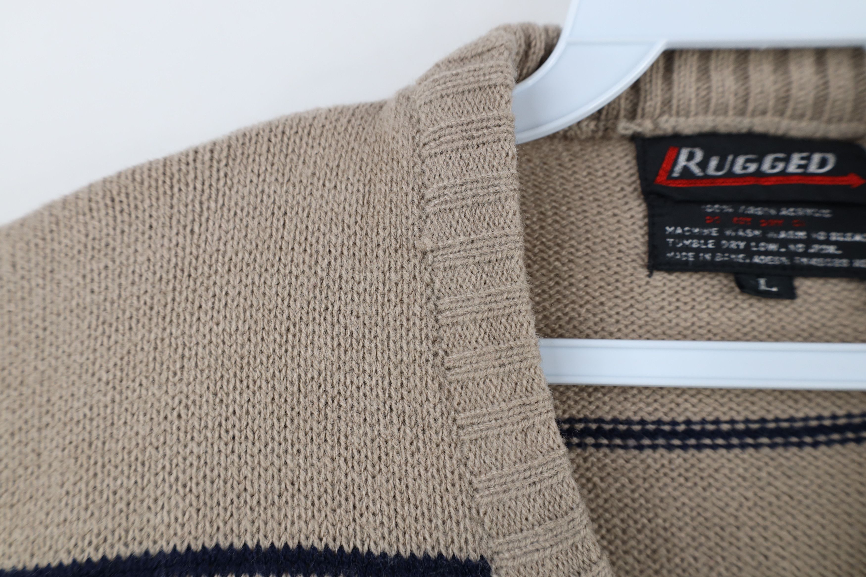 Vintage Vintage 70s Streetwear Striped V-Neck Sweater Vest Beige Size L / US 10 / IT 46 - 4 Thumbnail