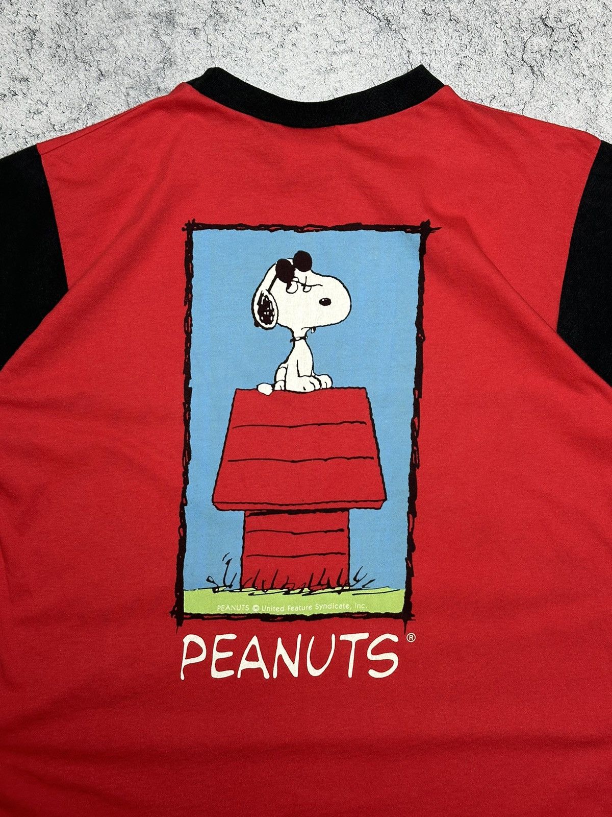 Peanuts Vintage Peanuts Snoopy Cartoon T-Shirt Size US L / EU 52-54 / 3 - 8 Thumbnail