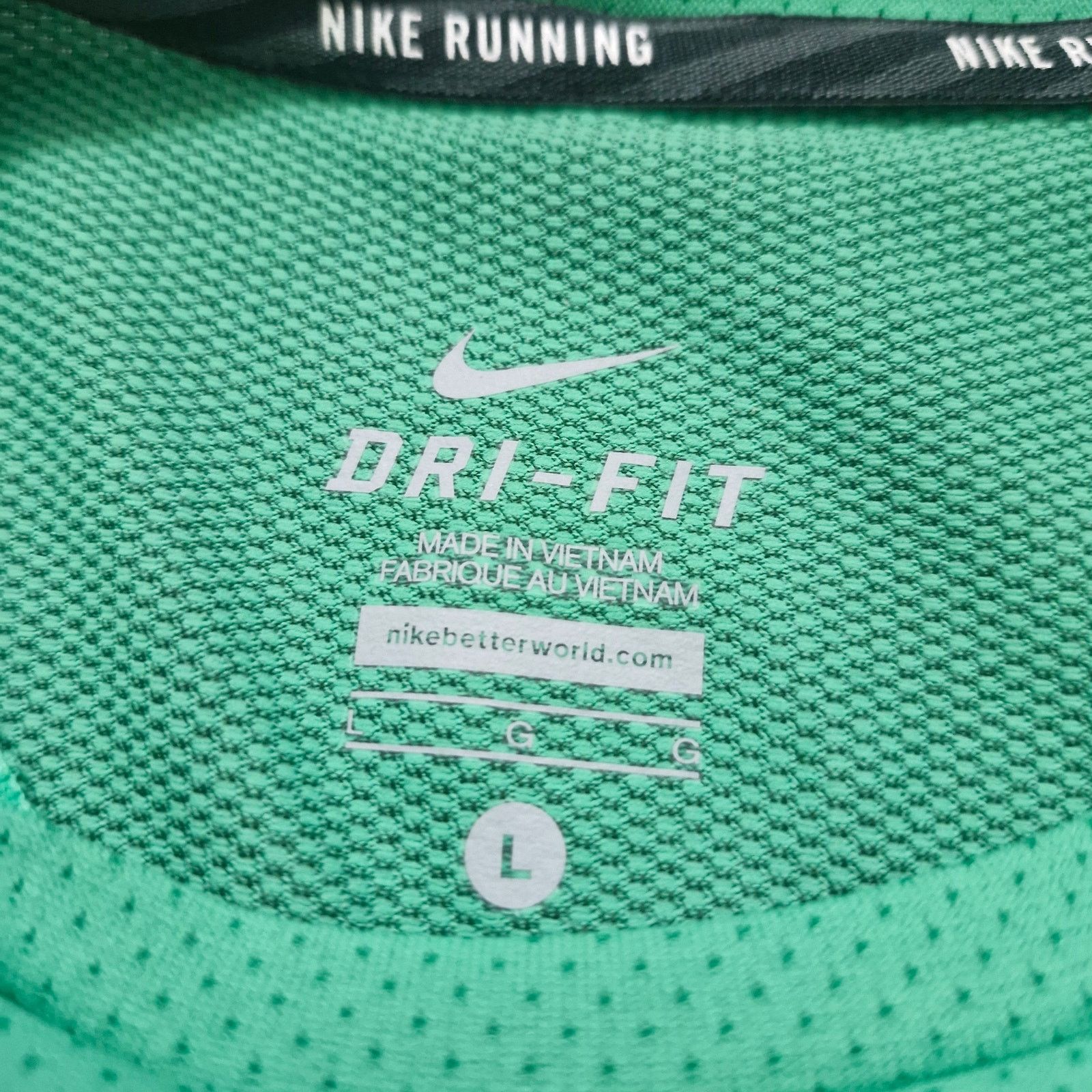 Nike Nike Shirt Mens Large Green Dri Fit Long Sleeve Crew Neck Size US L / EU 52-54 / 3 - 3 Thumbnail