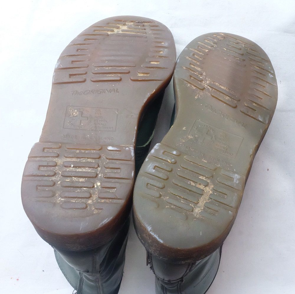 Dr. Martens Dr. Martens Boots 1460 Made in England Size US 7 / IT 37 - 13 Thumbnail
