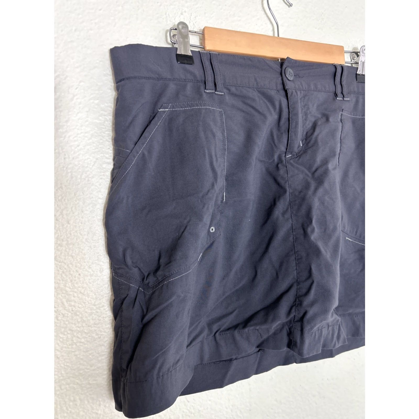 Eddie Bauer Eddie Bauer Skort Womens L Gray Active Lined Pockets Nylon Spandex Button Zipper Short Size 36" / US 14 / IT 50 - 2 Thumbnail