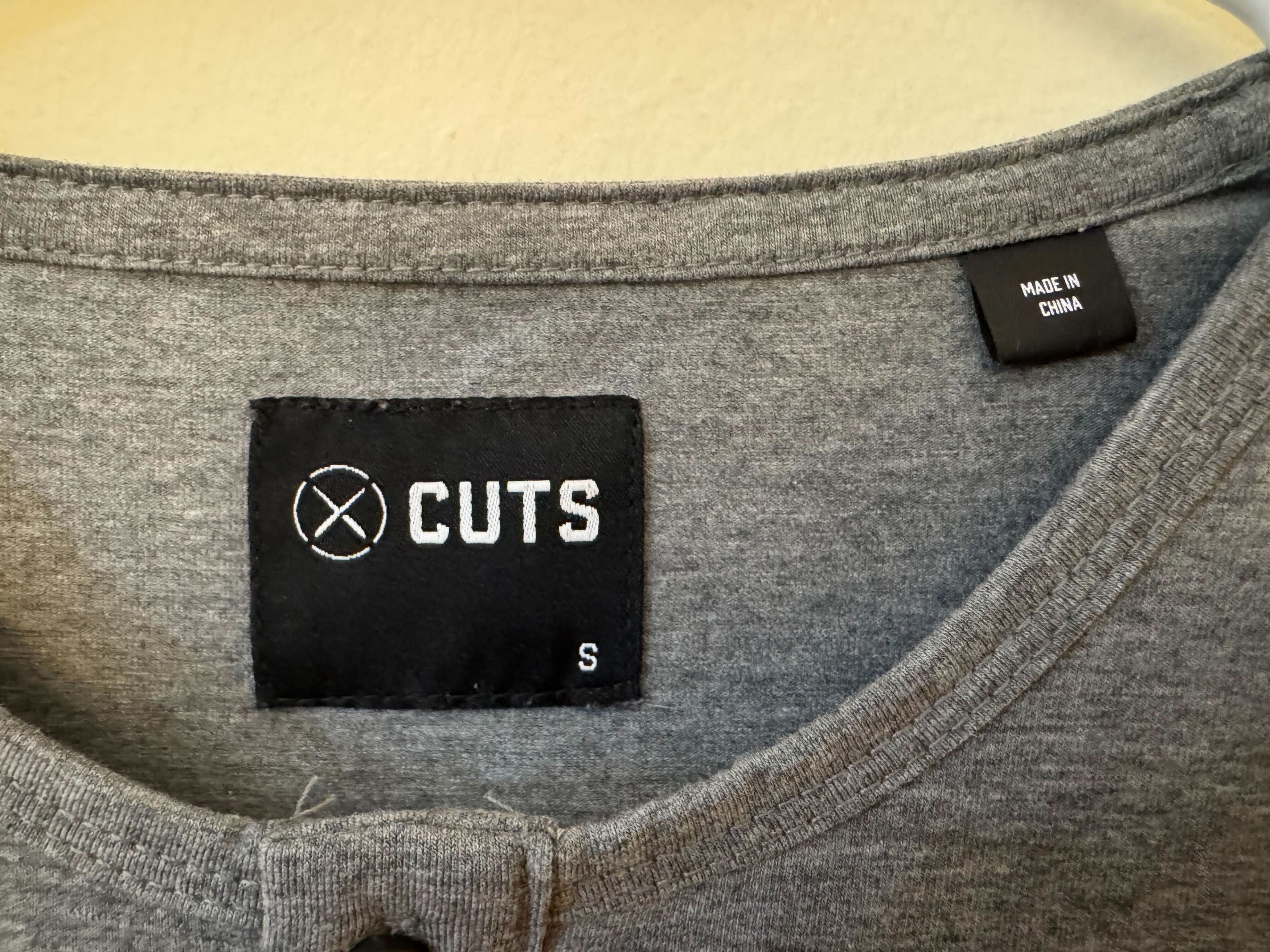 Cuts Cuts AO Henley Curve-Hem Heather Grey Sz S Size US S / EU 44-46 / 1 - 2 Thumbnail
