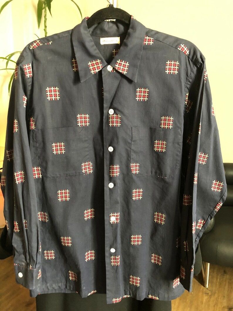 image of Vintage 1950's Oviatt's Long Sleeve Button Up in Blue, Men's (Size Medium)