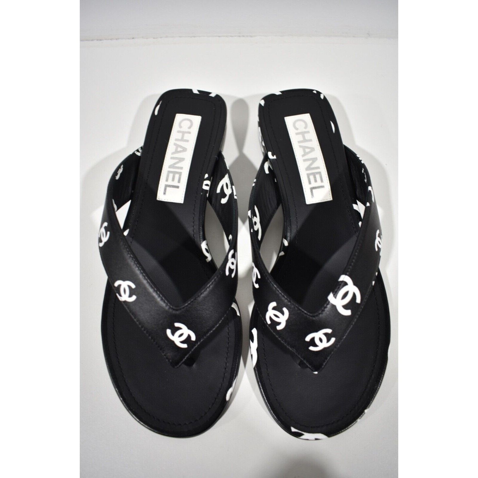 Chanel Chanel 22S Black White Printed Lambskin CC Logo Size US 8 / IT 38 - 6 Thumbnail