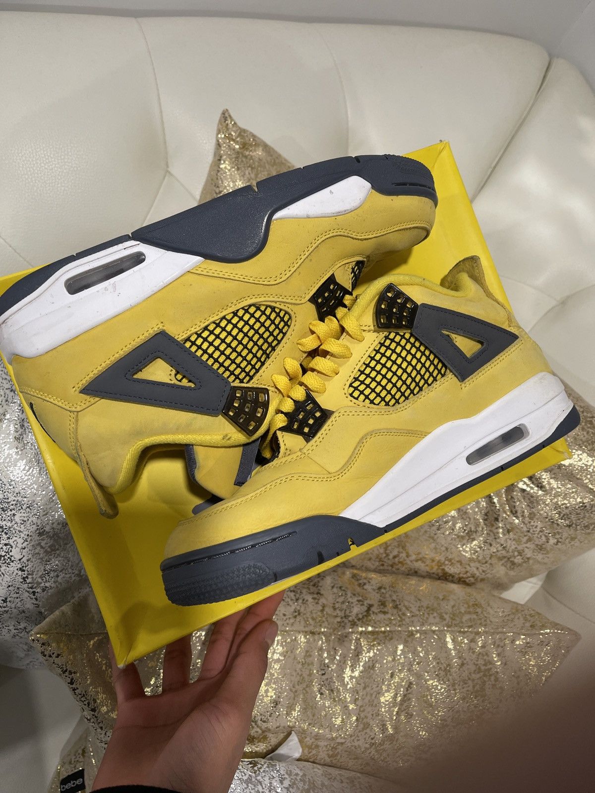 Nike Air Jordan 4 Retro 'Lightning' 2021 Size US 9.5 / EU 42-43 - 2 Thumbnail