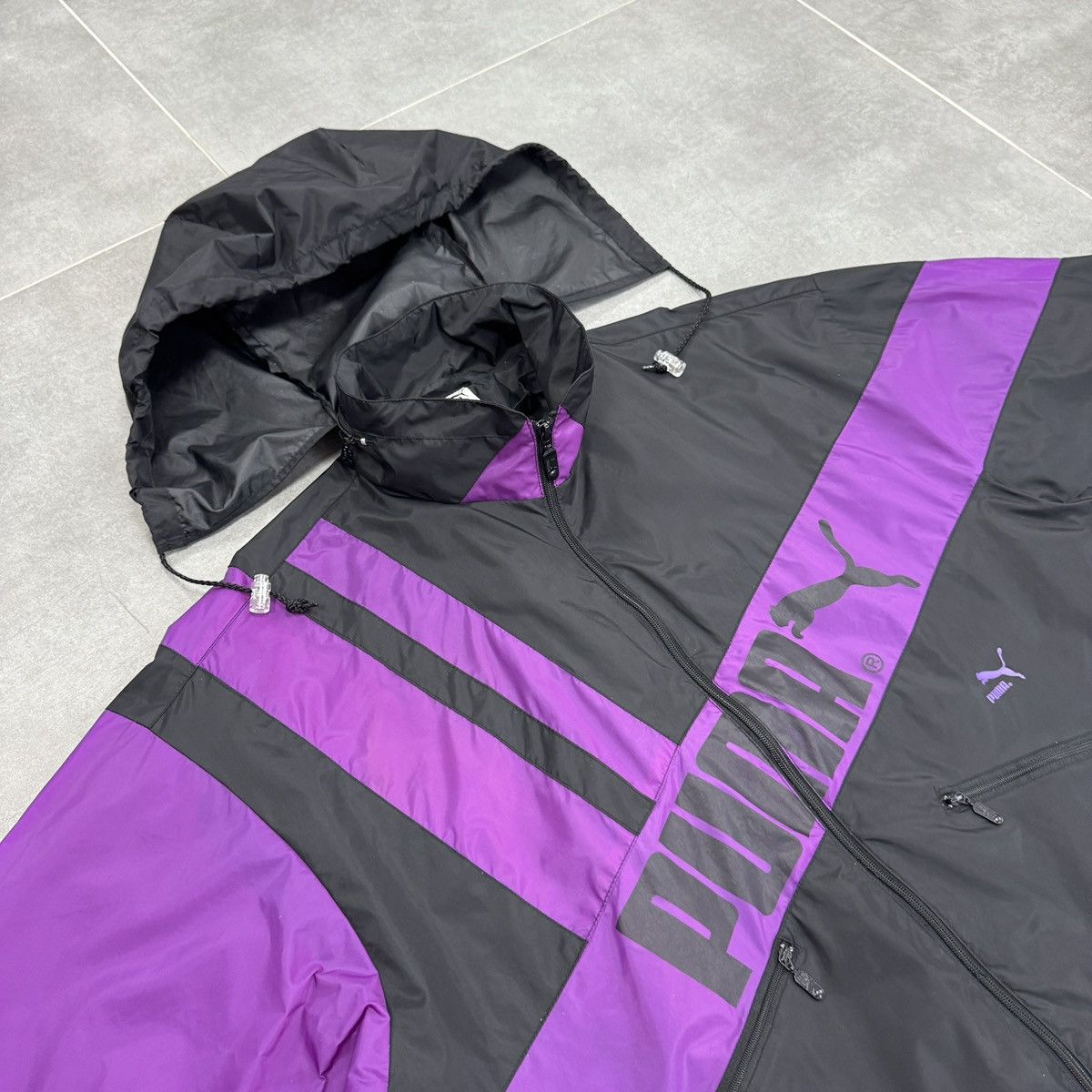Puma Vintage Puma Big Logo Nylon Windbreaker Jacket 80s 90s Men Size US L / EU 52-54 / 3 - 9 Thumbnail