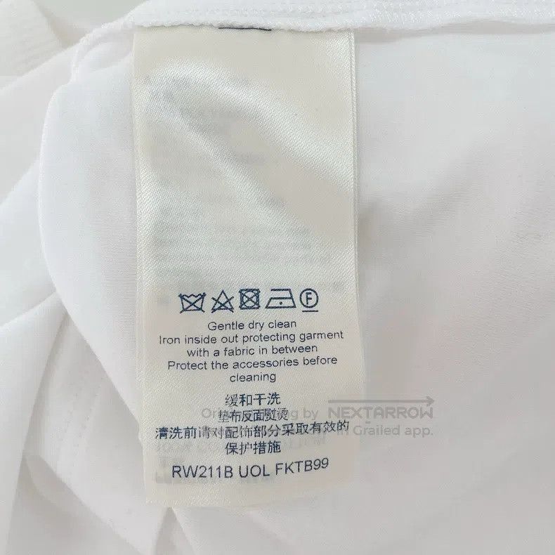 Louis Vuitton Louis Vuitton White leather logo T-shirt Size US M / EU 48-50 / 2 - 7 Thumbnail