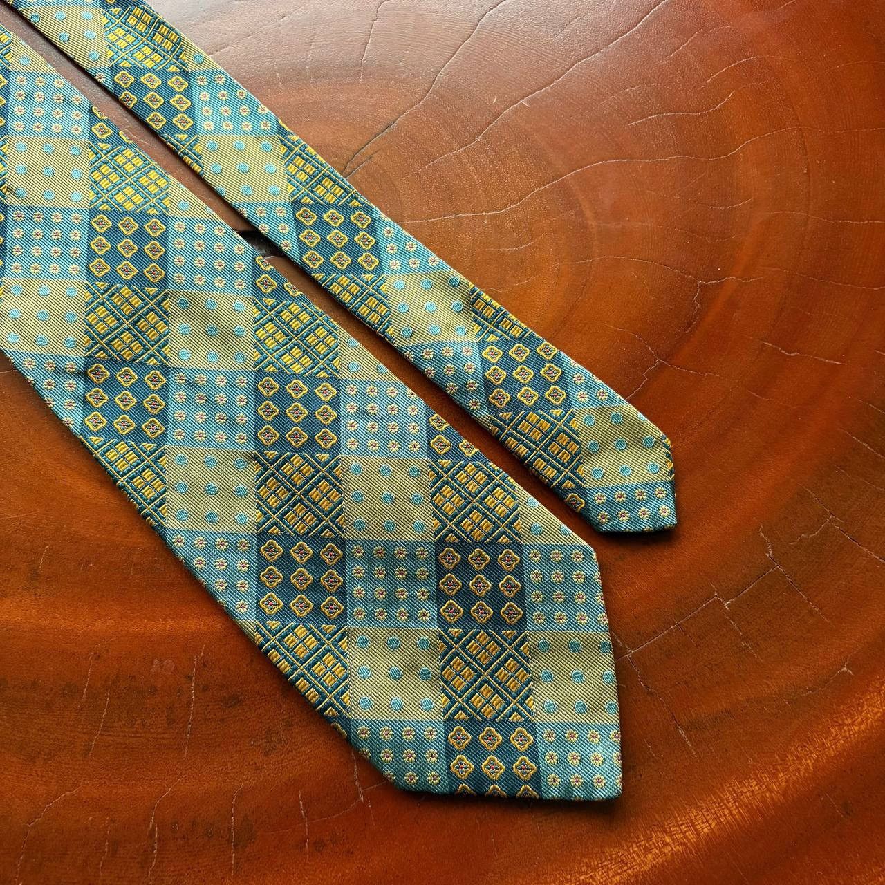 Fendi Vintage Fendi Silk Neck Tie Geometric And Floral Pattern Size ONE SIZE - 3 Thumbnail