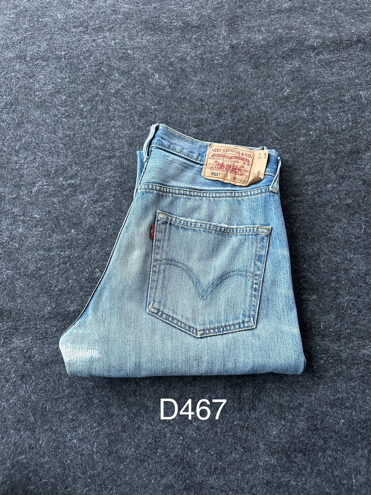 Levi's Vintage Levis 501 Blue Washed Faded Denim 32x32 D467 Size US 32 / EU 48 - 19 Thumbnail