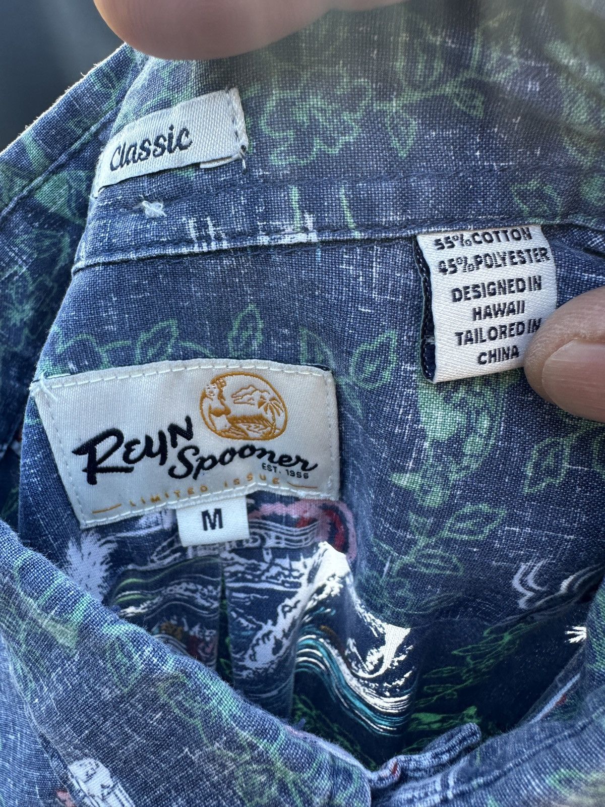 Reyn Spooner PreOwned Reyn Spooner Classic Blue Hawaiian Print Men's M Size US M / EU 48-50 / 2 - 4 Thumbnail