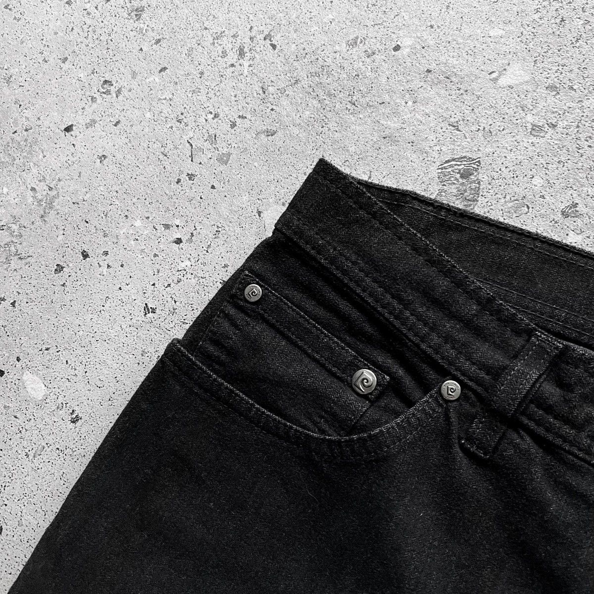 Designer × Pierre Cardin Pierre Cardin Men’s Black Solid Pant Jeans Pockets Zip Size US 34 / EU 50 - 4 Thumbnail