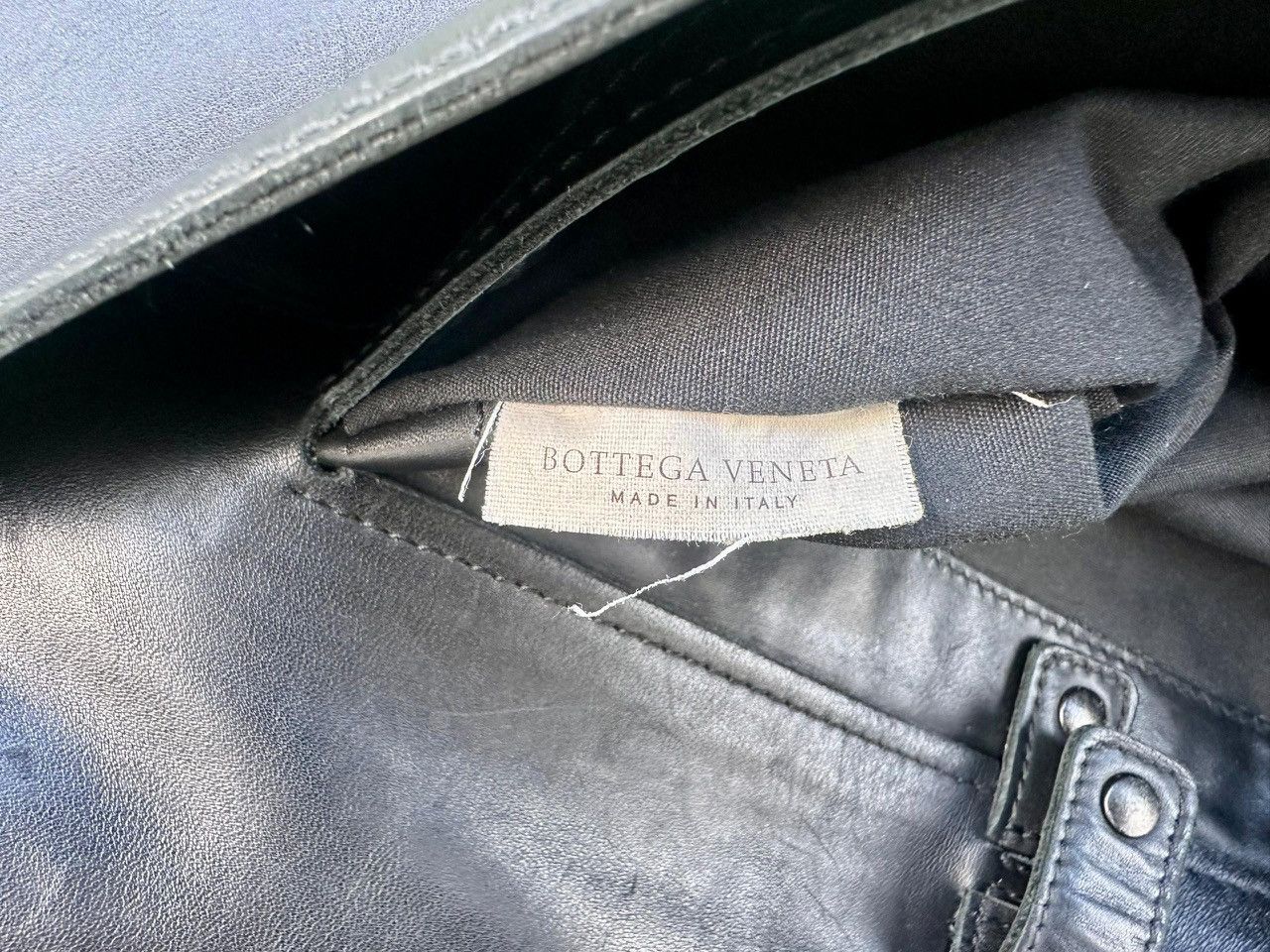 Bottega Veneta Authentic Bottega Veneta Intrecciato Nero Flap Messenger Bag Size ONE SIZE - 12 Thumbnail