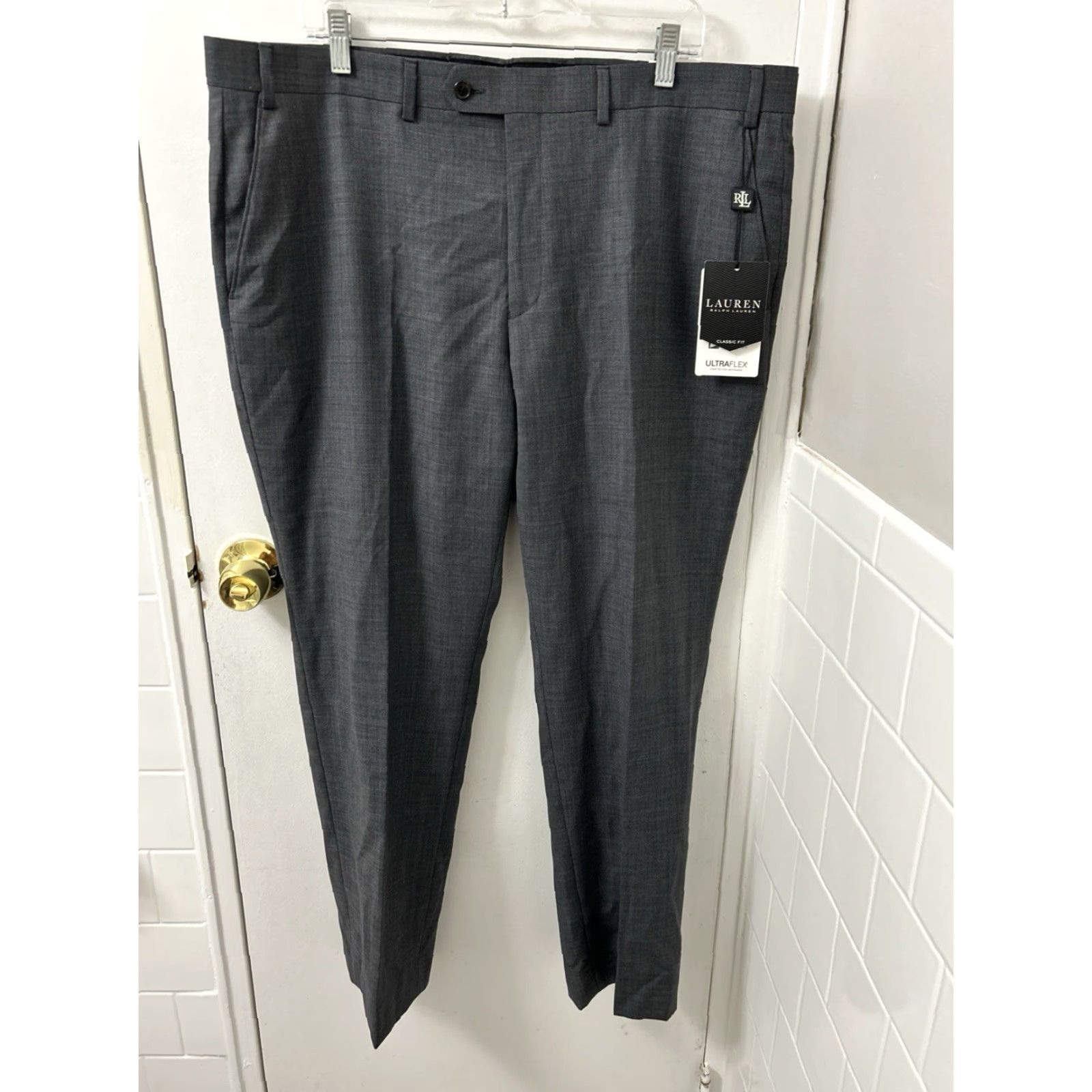 Ralph Lauren Lauren Ralph Lauren Pants Mens 40x30 Gray Wool Blend Classic Fit Dress Pants NWT Size US 40 / EU 56 - 2 Thumbnail
