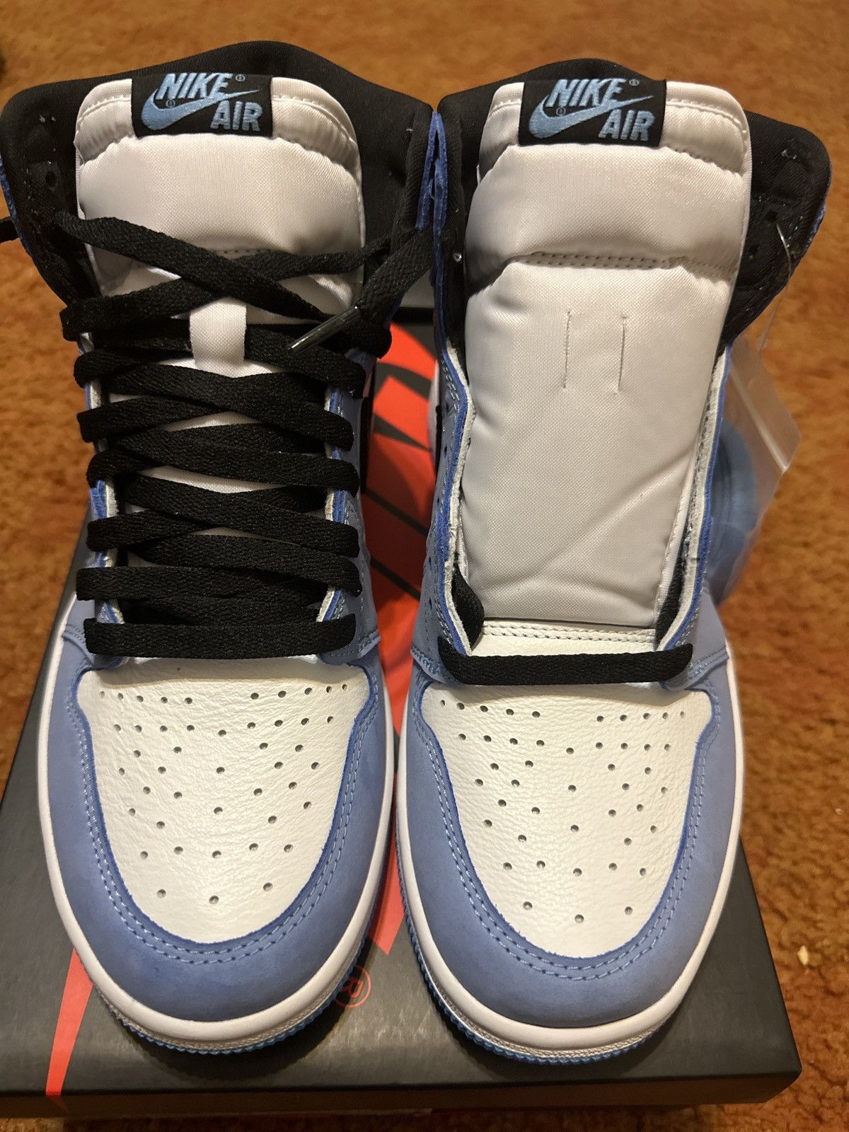university nike jordan