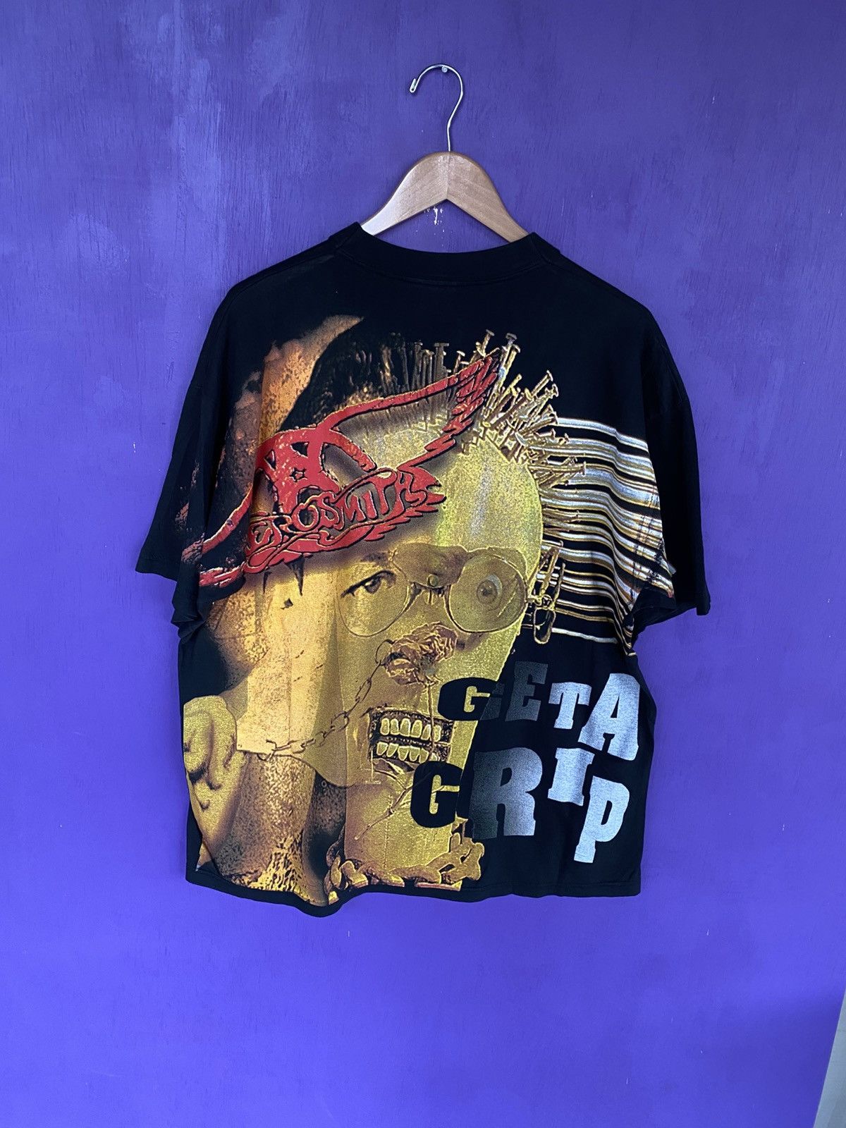 Band Tees Vintage 90s Aerosmith get a grip euro AOP t-shirt Size US XL / EU 56 / 4 - 2 Thumbnail