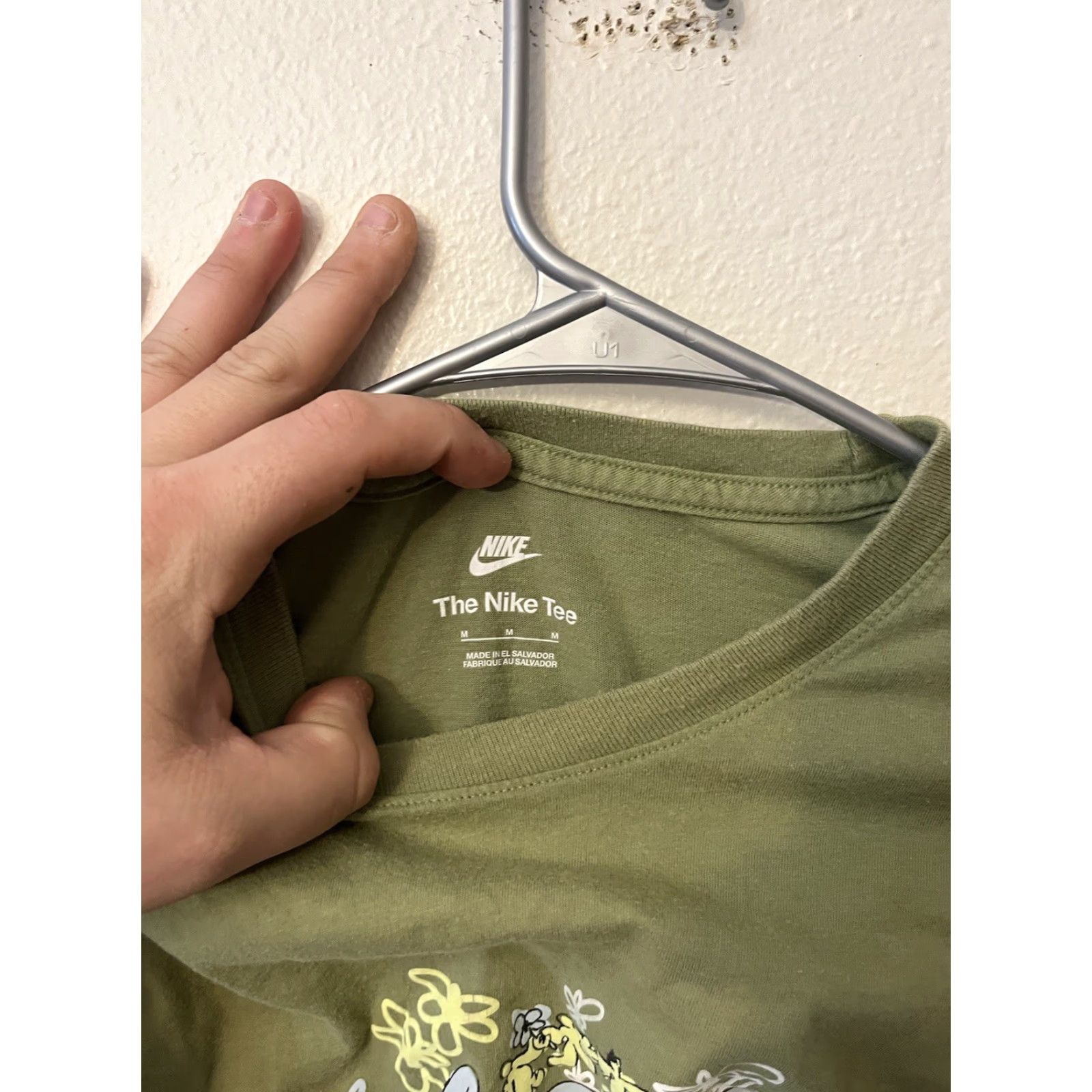Nike NIKE SPORTSWEAR JDI My Friends Tee MEN'S OLIVE WHITE T-SHIRT M Nike Casual Graphic Print Short Sleeve Crew Neck 100% Cotton Vintage? No Size US M / EU 48-50 / 2 - 2 Thumbnail